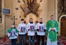 Docenić ich służbę…