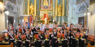 Liturgia Zmartwychwstania Pańskiego Rezurekcja 2026