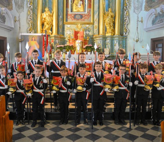 Liturgia Zmartwychwstania Pańskiego Rezurekcja 2026