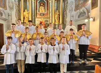 Zakończenie roku formacji Liturgicznej Służby Ołtarza