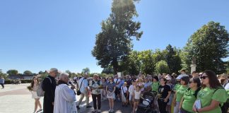 U stóp Matki Bożej Pocieszenia w Leżajsku